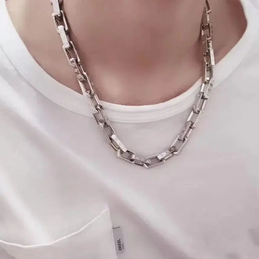 [SOLD OUT] 루이비통 큐바 체인 목걸이