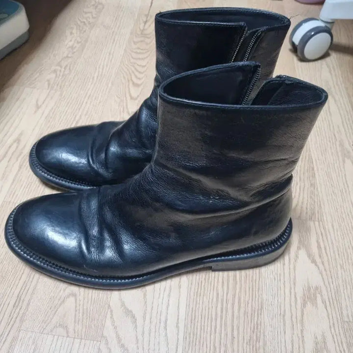 [BUNJANG] Gradas 01 Boots / 그라더스 부츠 01   41  사이즈 260