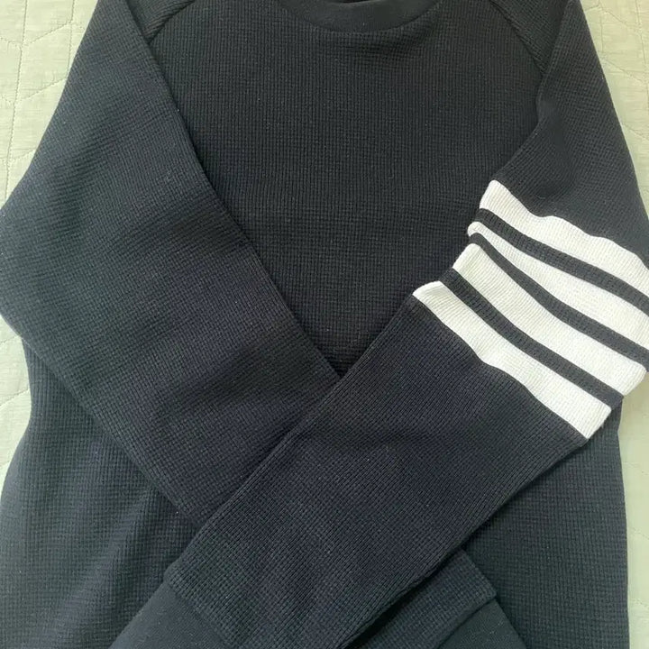 [BUNJANG] Thom Browne Waffle Sweatshirt (Size 2) / 톰브라운 와플 맨투맨 2사이즈