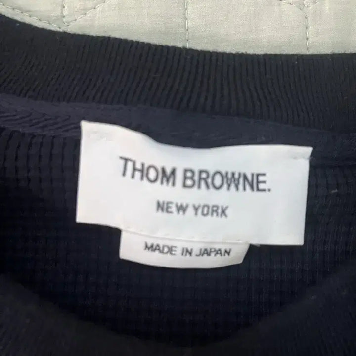 [BUNJANG] Thom Browne Waffle Sweatshirt (Size 2) / 톰브라운 와플 맨투맨 2사이즈