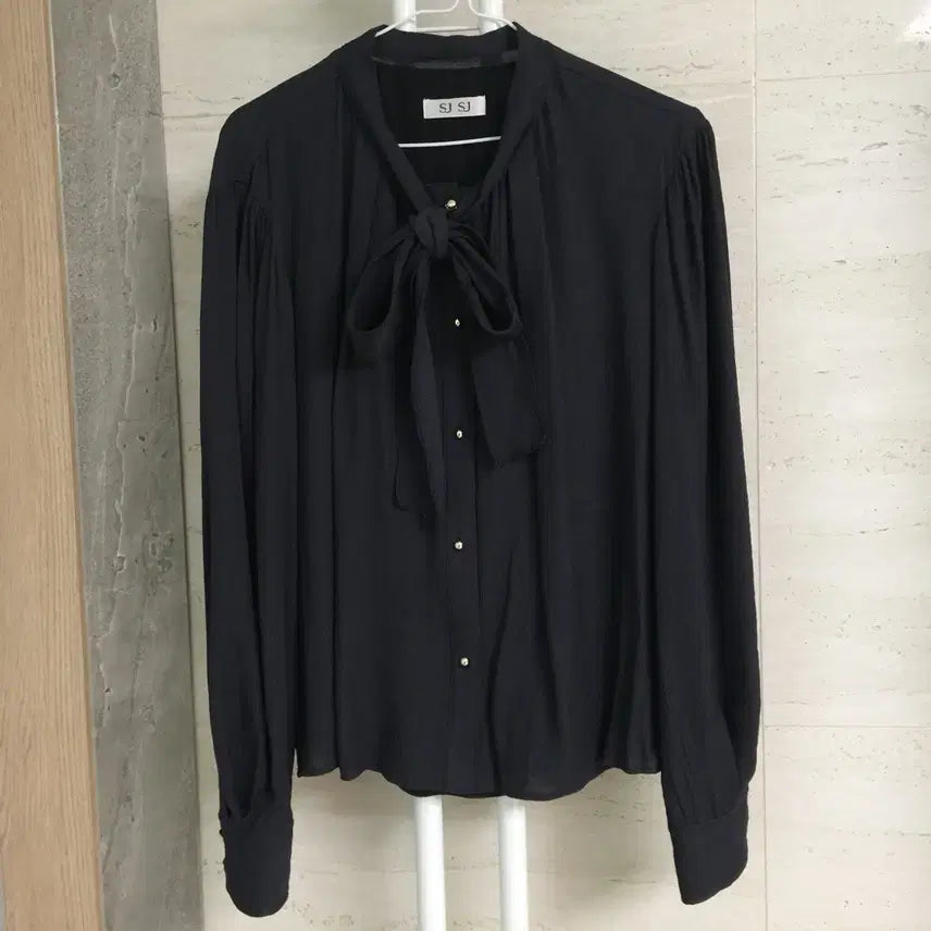 [BUNJANG] SJSJ Ribbon Blouse (Size 66) / 한섬 SJSJ 에스제이 23 리본 블라우스 66