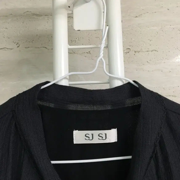 [BUNJANG] SJSJ Ribbon Blouse (Size 66) / 한섬 SJSJ 에스제이 23 리본 블라우스 66