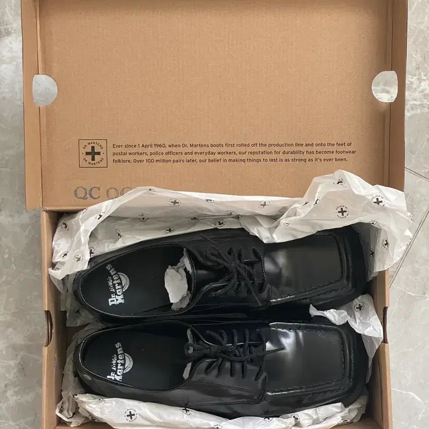 [BUNJANG] Dr. Martens The Row Boots / 닥터마틴 더로우