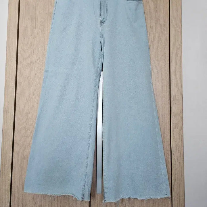 [BUNJANG] NANING9 Light Wash Denim Wide Span Pants / NANING9 연청 데님 와이드스판 팬츠