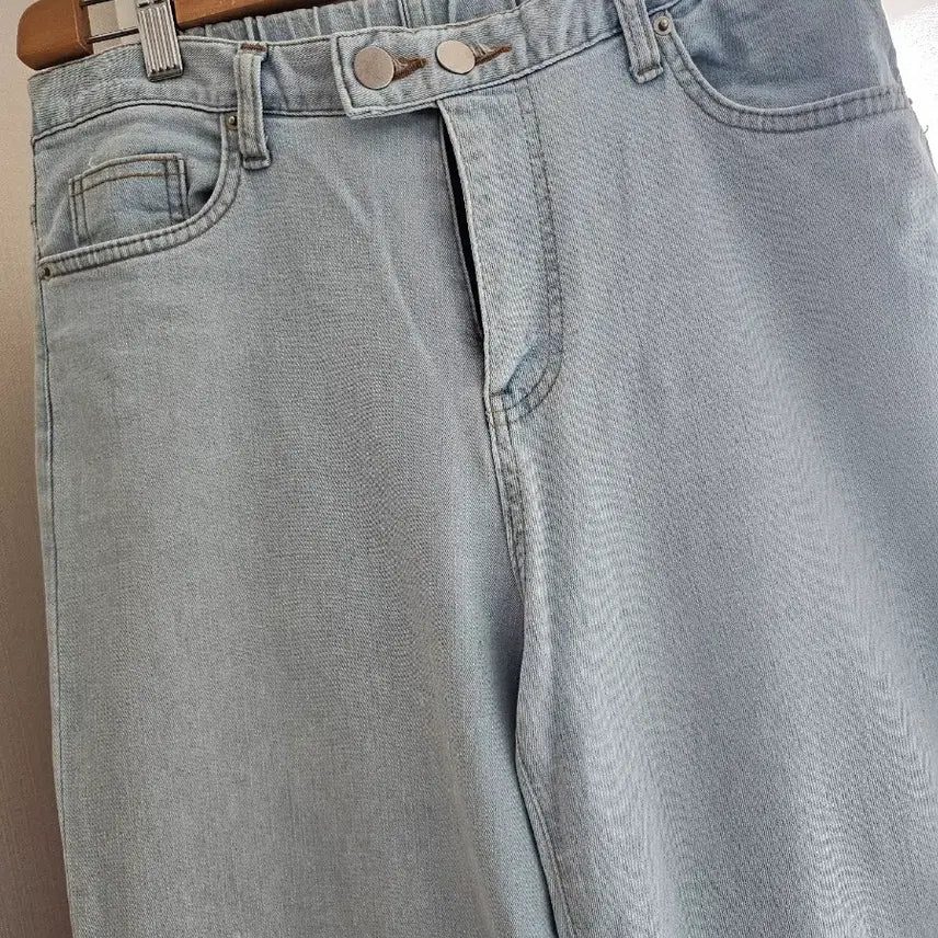 [BUNJANG] NANING9 Light Wash Denim Wide Span Pants / NANING9 연청 데님 와이드스판 팬츠