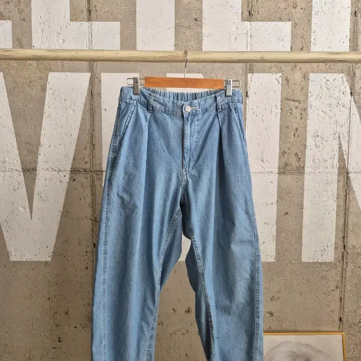 [SOLD OUT] 배기핏  시원 얇은 데님팬츠