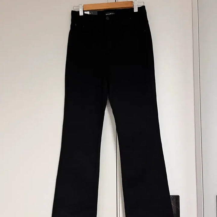 [BUNJANG] Black Bootcut Pants / 블랙 부츠컷 팬츠(새상품 택 달려있음)