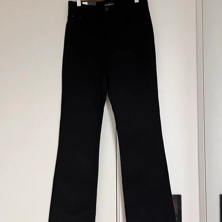 [BUNJANG] Black Bootcut Pants / 블랙 부츠컷 팬츠(새상품 택 달려있음)