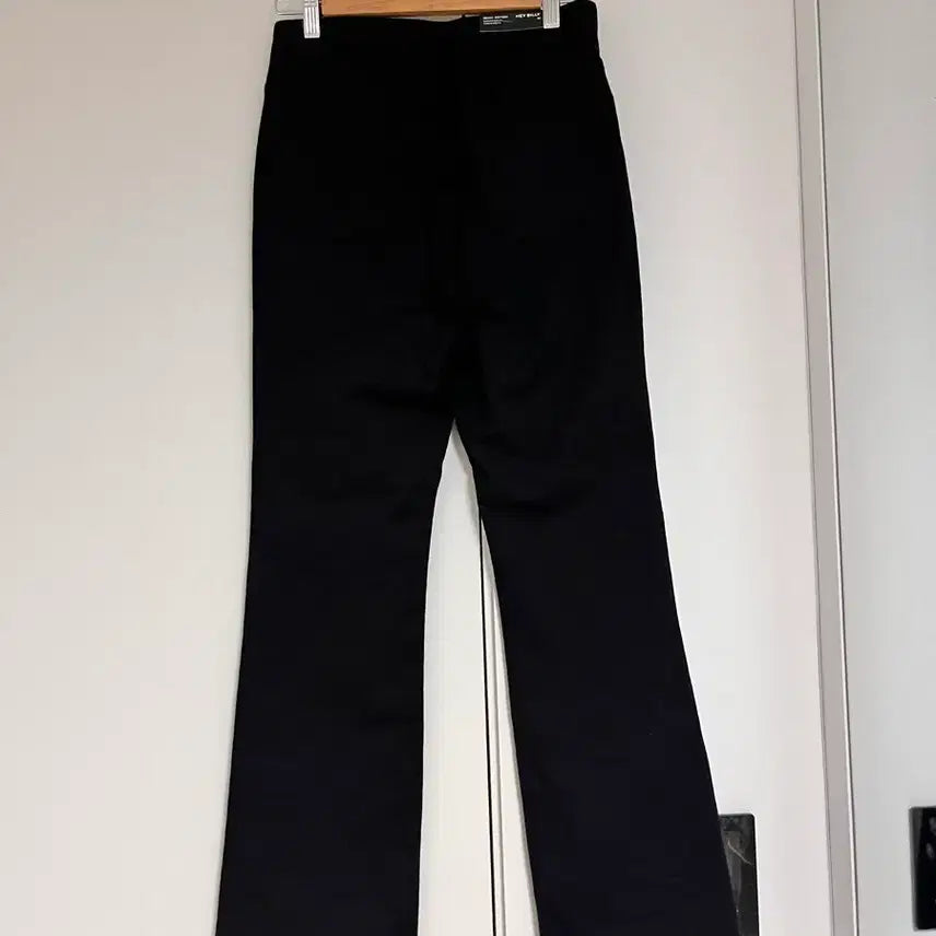[BUNJANG] Black Bootcut Pants / 블랙 부츠컷 팬츠(새상품 택 달려있음)