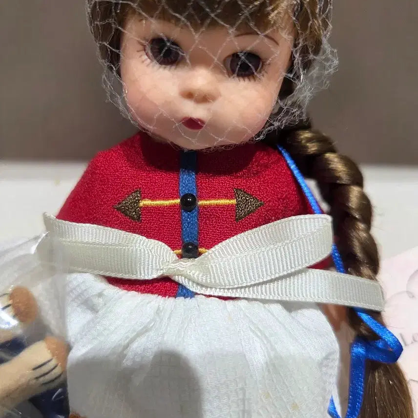 [BUNJANG] Madame Alexander Vintage Doll and Bear Set / 빈티지 인형 + 곰인형 세트 마담 알렉산더