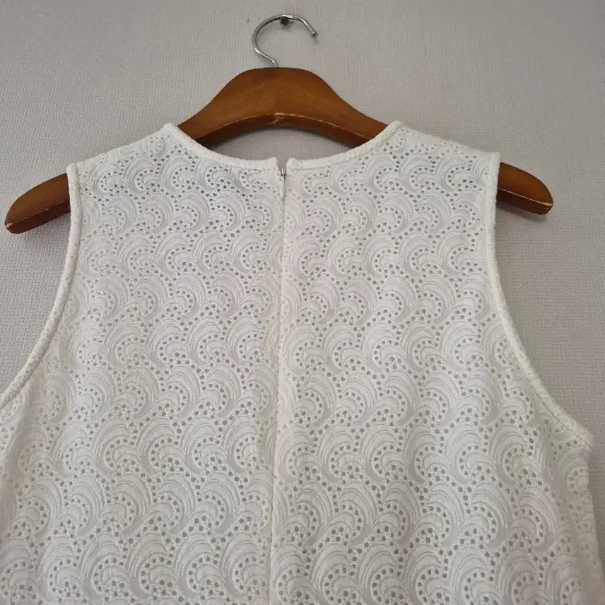 [BUNJANG] Theory White Lace Sleeveless Dress / [띠어리]화이트 레이스 민소매 원피스