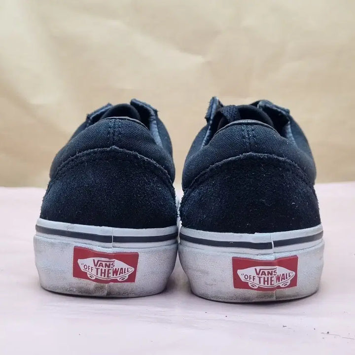 [BUNJANG] Vans Old Skool Black Sneakers (225) / 반스 올드스쿨 블랙 스니커즈 225