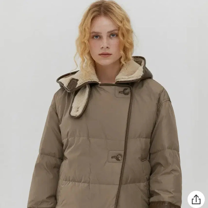 [BUNJANG] Atcorner Yeri Goose Down Oversized Hooded Padded Jacket / 앳코너 오버핏 쉐어링 후드 예리 구스 패딩 S