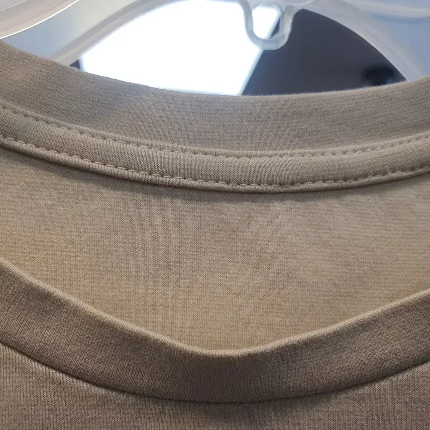 [BUNJANG] ST. JOHN Blue Label Powder Beige Cotton T-Shirt / 세인트존 블루라벨 파우더베이지 면 티셔츠 (66사이즈/상태최상)