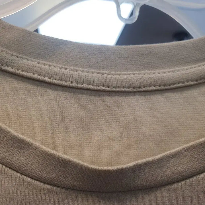 [BUNJANG] ST. JOHN Blue Label Powder Beige Cotton T-Shirt / 세인트존 블루라벨 파우더베이지 면 티셔츠 (66사이즈/상태최상)