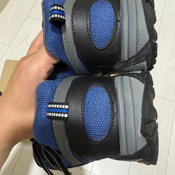 [BUNJANG] Czech Army Trainer Sneakers 275mm / [연휴할인] 체코군 보급 트레이너 신발 운동화 275(체감 270)