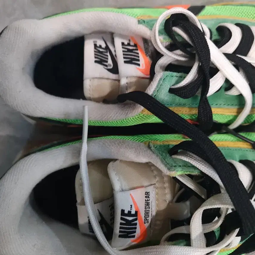[BUNJANG] Nike Sacai SP Green/Orange Sneakers / 나이키 사카이 SP 그린/오렌지 스니커즈
