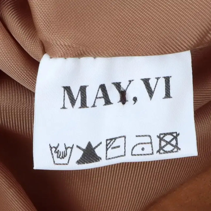[BUNJANG] Maybi Suede Crop Blouson Jacket / Maybi 메이비 스웨이드 세무 크롭 블루종 자켓