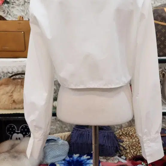 [BUNJANG] DAZY Cotton Blend Crinkled Crop Shirt / DAZY 면 혼방 바스락 크롭 셔츠 (55 66 77)