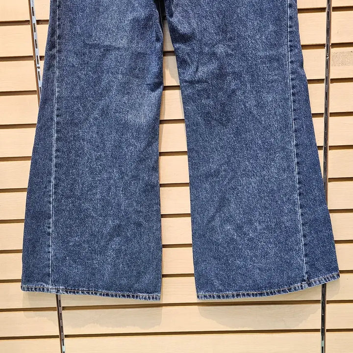 [SOLD OUT] DANZY 와이드 데님 팬츠