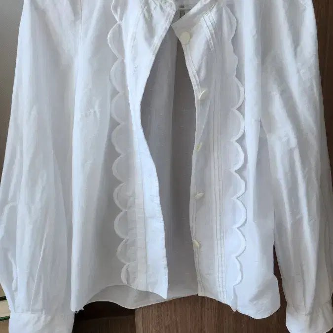 [BUNJANG] Chloe Linen White Blouse T34 / 끌로에 Chloe 화이트 린넨 블라우스 T34