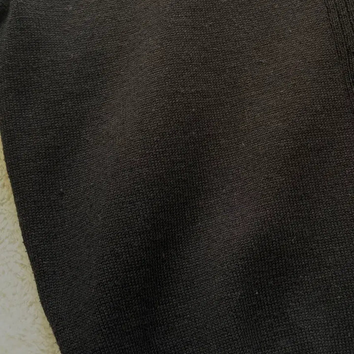 [SOLD OUT] 미스치프 롬버스 니티드 후드 블랙
