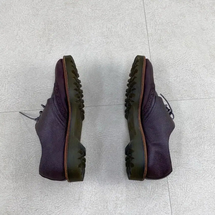 [BUNJANG] Dr. Martens Wingtip Brogue Shoes (270mm) / 닥터마틴 윙팁 브로그 슈즈 (270mm)
