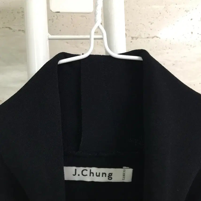 [BUNJANG] J. Chung High Neck Long Sleeve T-shirt / 제이청 하이넥 긴팔 티셔츠 free