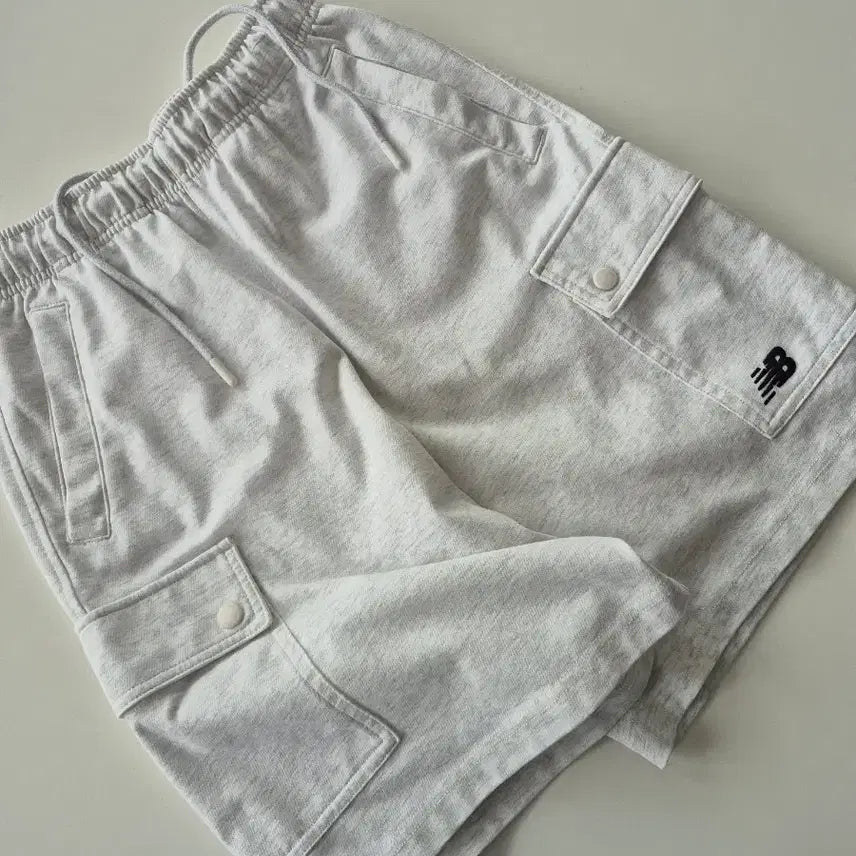 [SOLD OUT] 75/S)뉴발란스 카고 반바지(MT6