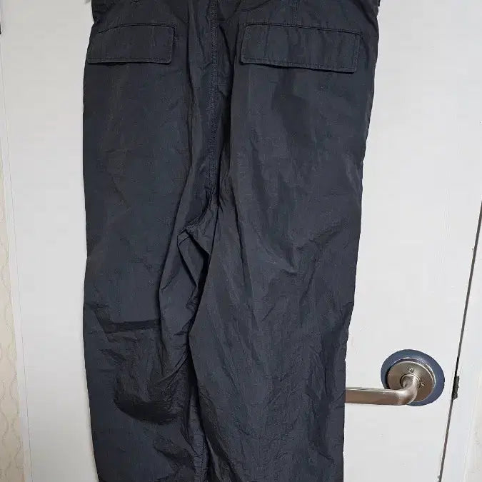 [BUNJANG] Uniqlo Wide Fit Parachute Pants / 유니클로 와이드핏파라슈트 빅사이즈 팬츠(411