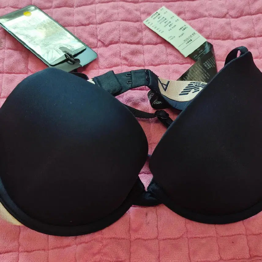 [BUNJANG] Emporio Armani Push-Up Bra 75A / 엠포리오 아르마니 신형 푸쉬업 브라 새상품 75A