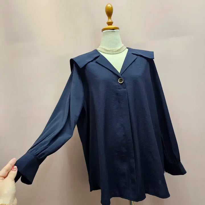 [SOLD OUT] PAGE 세일러빅카라 블라우스