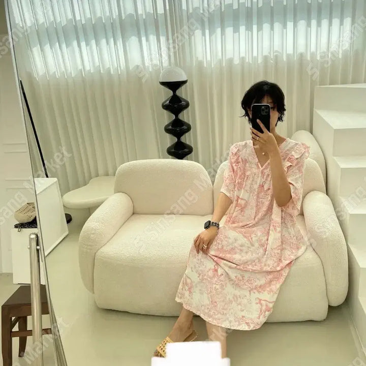 [BUNJANG] Pink Patterned V-Neck One-Piece Pajamas / 러블리 핑크 패턴 원피스 잠옷