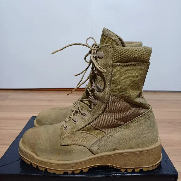 [SOLD OUT] MATERIALS