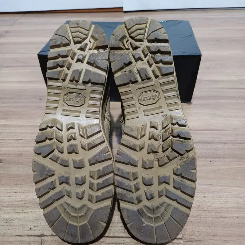 [SOLD OUT] MATERIALS