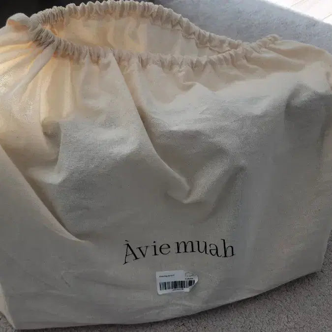[BUNJANG] AVIE MUAH Work Bag / 아비에무아 워크백 거의 새상품