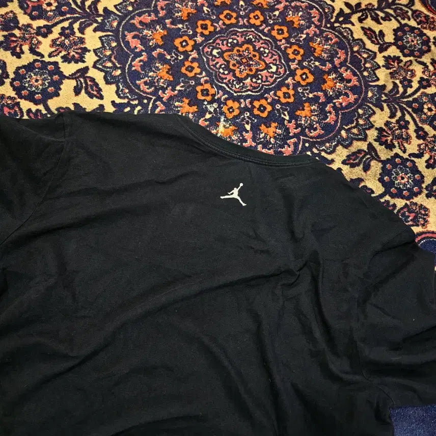 [BUNJANG] Nike Jordan Marvin Mars Black Short Sleeve T-shirt / 나이키(Nike) 조던 마빈말스 블랙 반팔티셔츠  L size