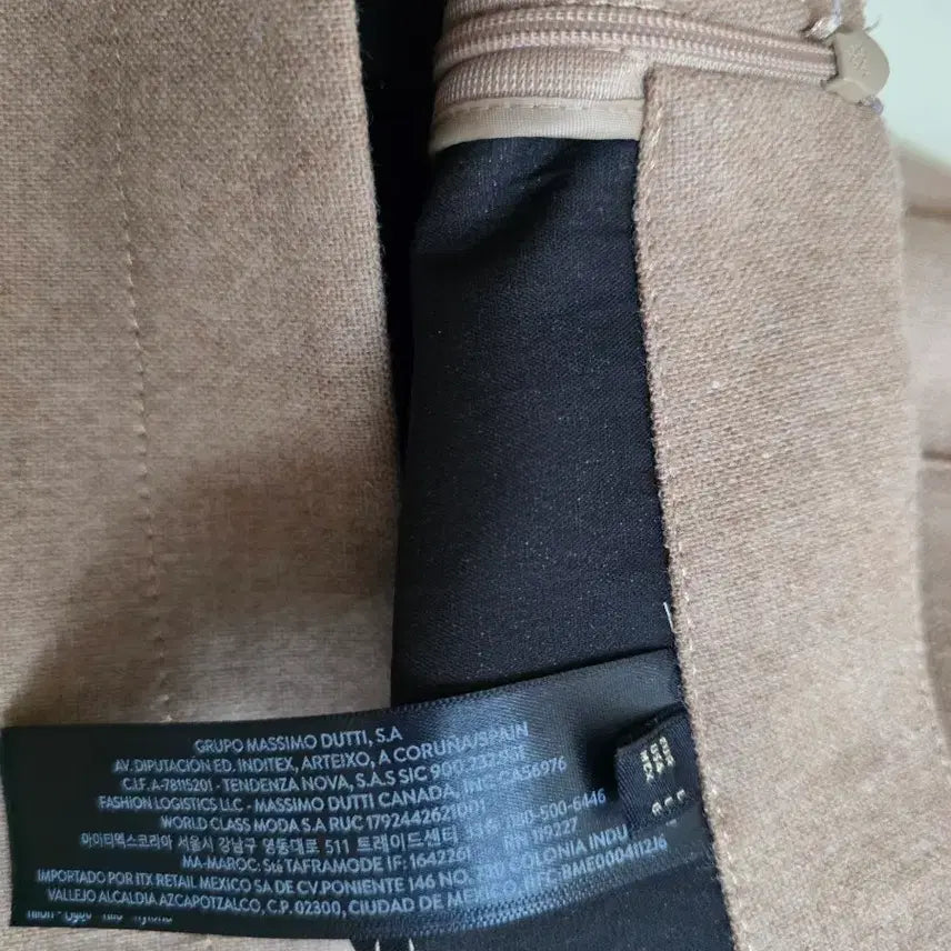 [BUNJANG] Massimo Dutti Beige Front Slit Skirt / 마시모두띠  베이지 스커트 포켓 디테일 앞트임 스커트