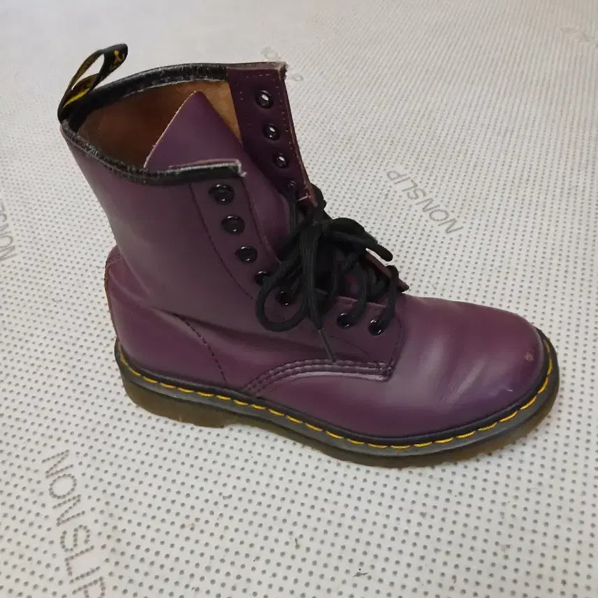 [BUNJANG] Dr. Martens Purple Leather Boots / 닥터마틴 퍼플 레더 부츠