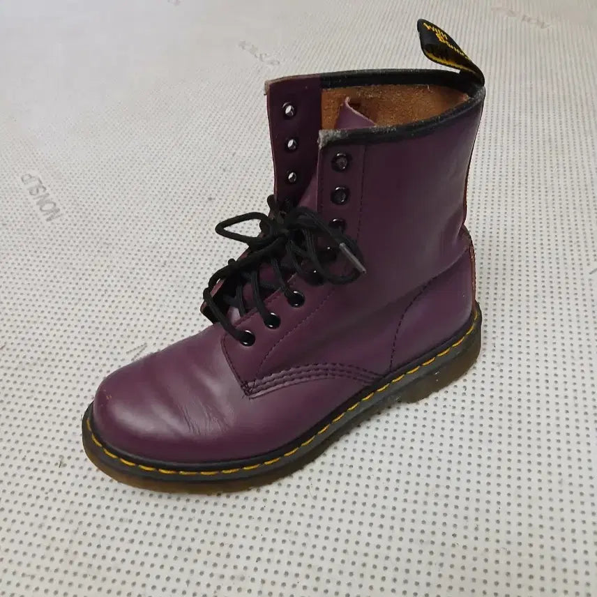 [BUNJANG] Dr. Martens Purple Leather Boots / 닥터마틴 퍼플 레더 부츠