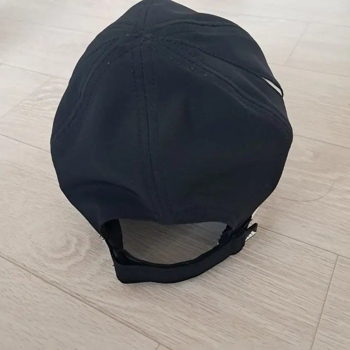 [SOLD OUT] 아디다스 AEROREADY 블랙 볼캡 모자