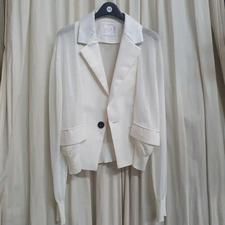 [SOLD OUT] 화이트 시스루 블레이저 자켓