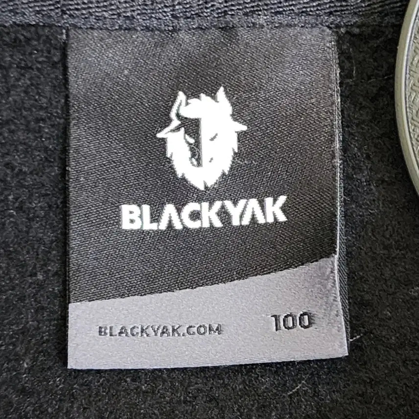 [BUNJANG] Black Yak Zip-Up Jacket / [ 100 ] 블랙야크 집업 자켓