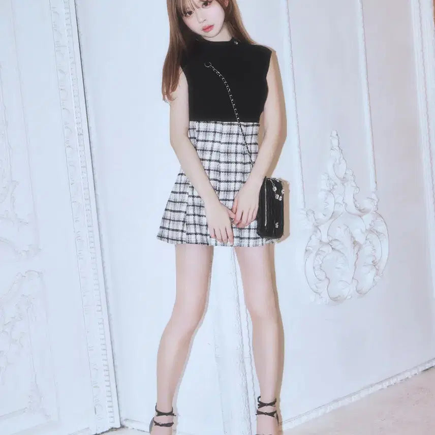 [BUNJANG] Michel Macaron Satin Bejeweled Ribbon Platform Sandals / 미셸마카롱 새틴 비쥬 리본 통굽 샌들