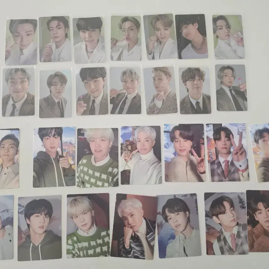 [SOLD OUT] 방탄소년단 BTS 페스타,홀리데이 포카 일괄양도합니다