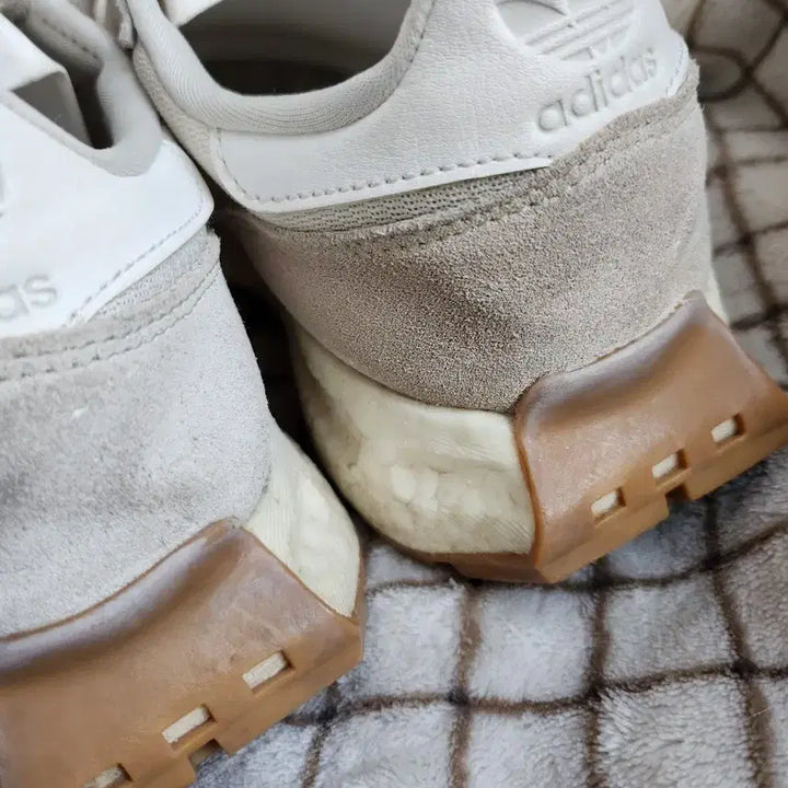 [BUNJANG] Adidas Retropy E5 Sneakers / 427) 아디다스 레트로피 E5 스니커즈