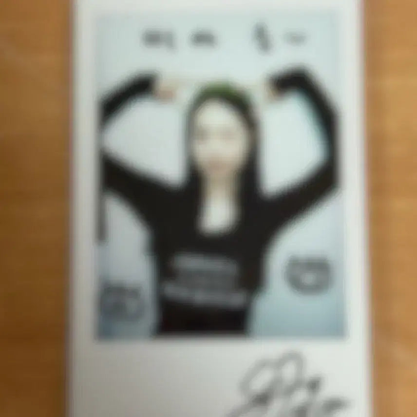 [SOLD OUT] 트리플에스 김수민 낙서 싸인 폴라로이드