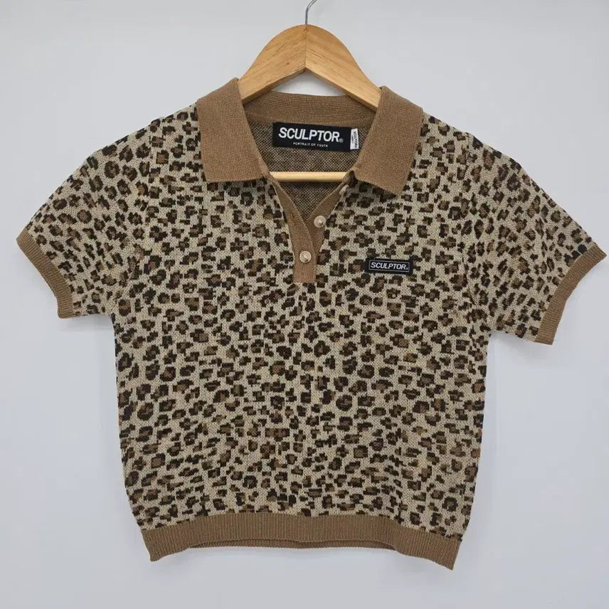 [BUNJANG] SCULPTOR Leopard Short Sleeve Knit Top / SCULPTOR 레오파드 반팔 니트티
