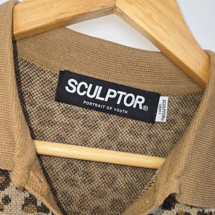 [BUNJANG] SCULPTOR Leopard Short Sleeve Knit Top / SCULPTOR 레오파드 반팔 니트티