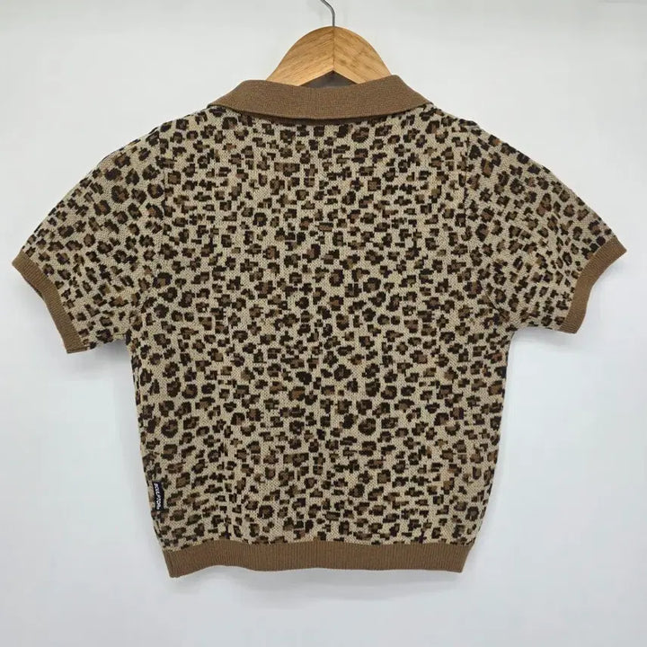 [BUNJANG] SCULPTOR Leopard Short Sleeve Knit Top / SCULPTOR 레오파드 반팔 니트티